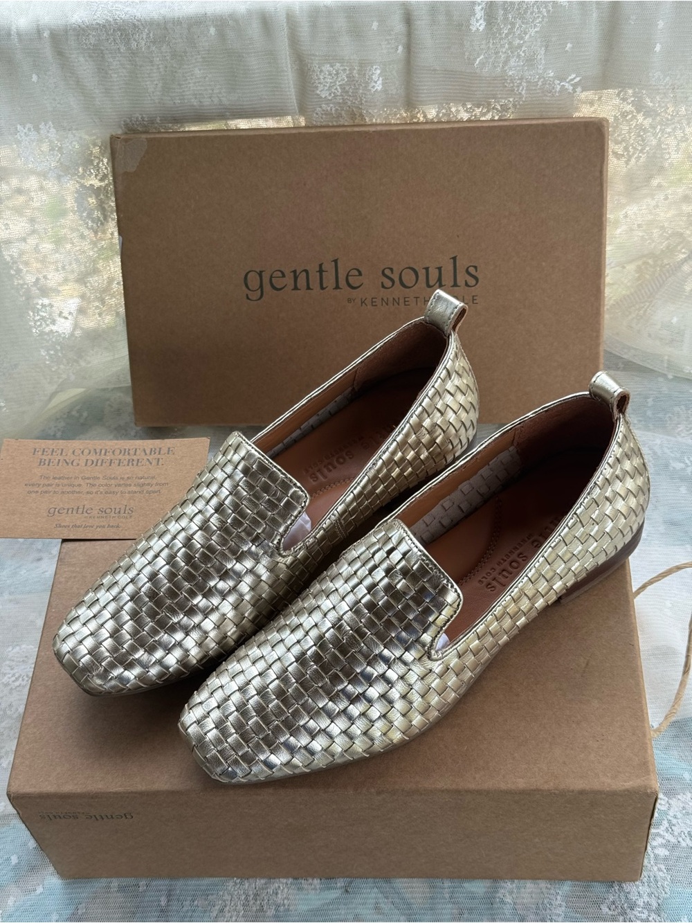 Gentle Souls by Kenneth Cole Morgan loafers are crafted from metallic gold woven